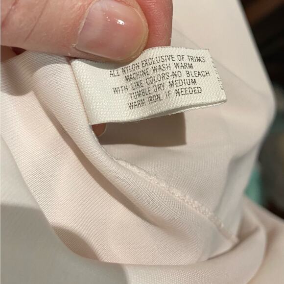 Vintage ShadowLine Blush Pink Long Nylon Nightgown Womens Size Medium - Picture 5 of 6